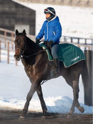 livejupiter 1642159978 601 300x400 - 【競馬】ワイの２歳出資馬、馬体重が増える！